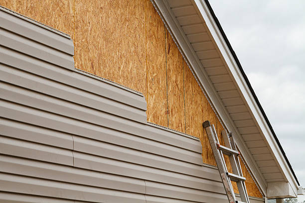 24/7 Emergency Siding Contractor experts in Arona, PA